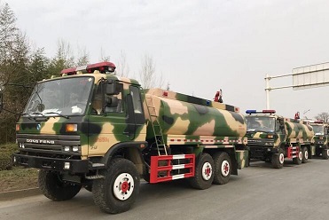 東風沙漠越野消防車