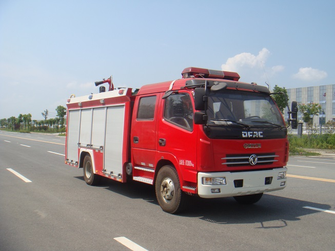 東風(fēng)D7水罐消防車(3.5噸)圖片